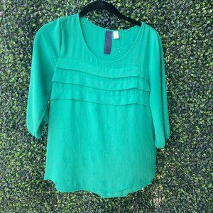 Business Casual Green Flowy Mesh Top